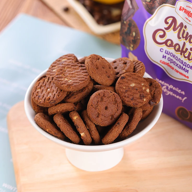 俄罗斯进口斯拉贡黑巧克力曲奇饼干下午茶休闲零食200克/袋