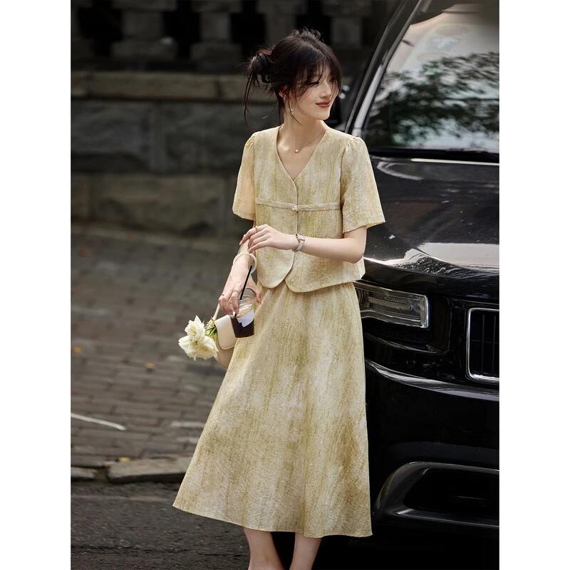 时尚气质套装SXTZC24104