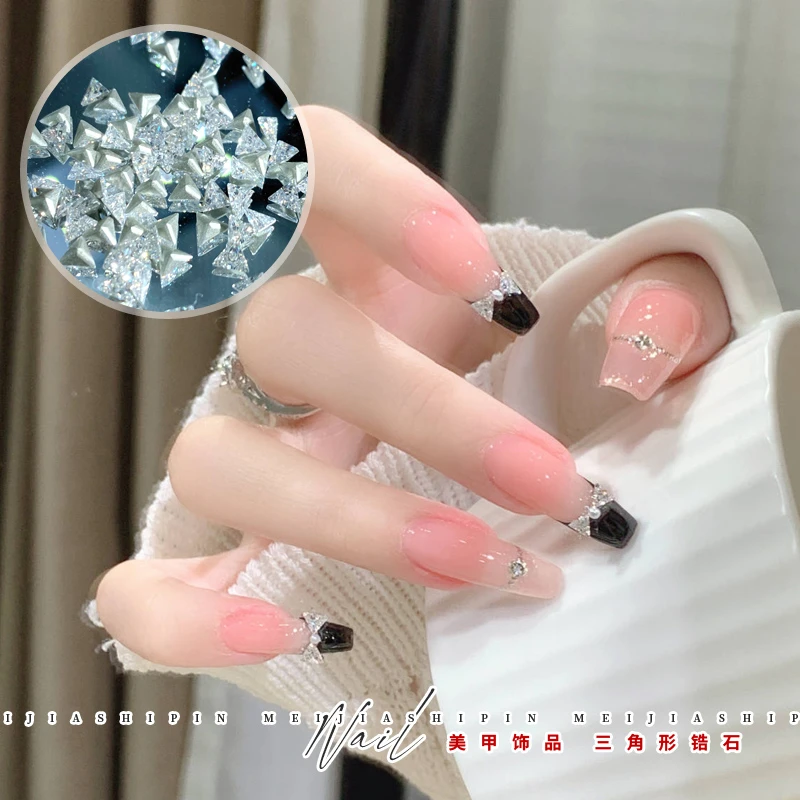 CY(30颗)美甲饰品高闪白色5A锆石mini小三角形美甲锆石钻3*3mm