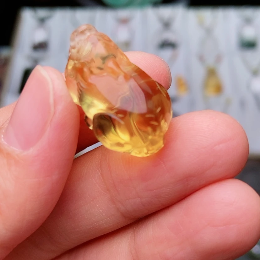 【闪购商品】水晶颈饰未镶嵌