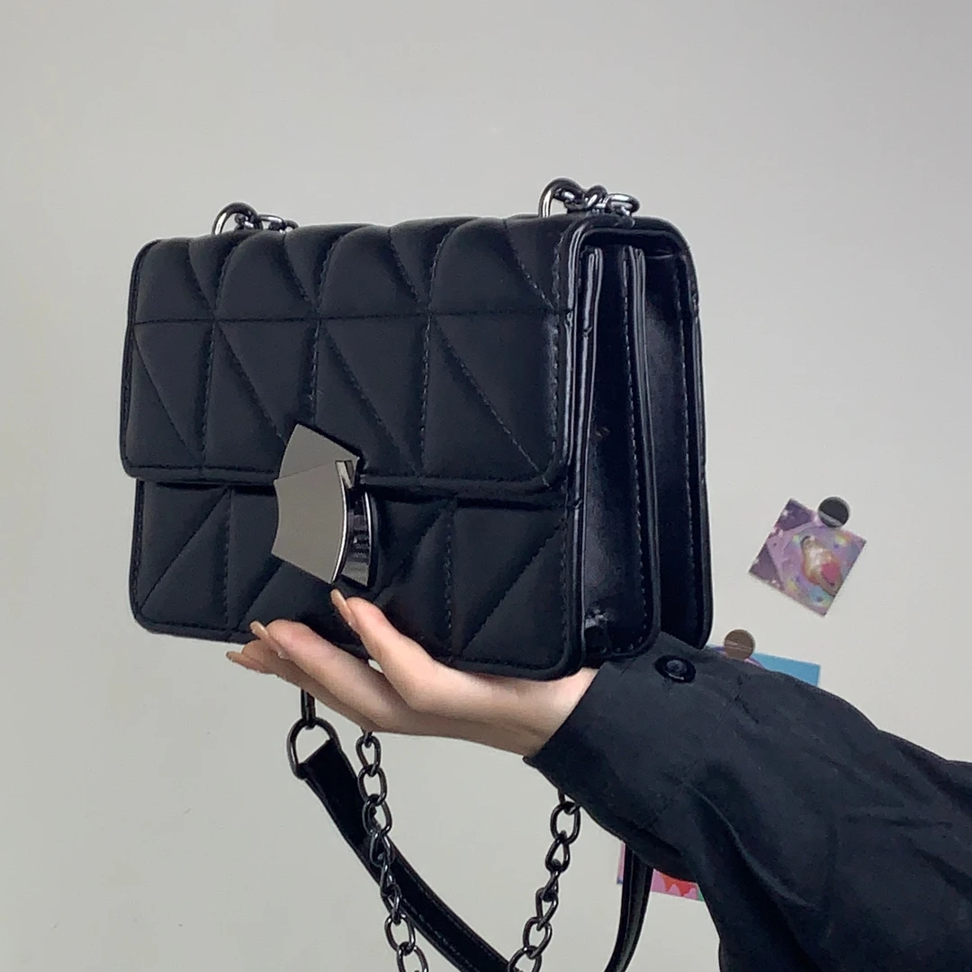 高级感法国小众包包女2025新款洋气链条包时尚百搭单肩斜挎手机包