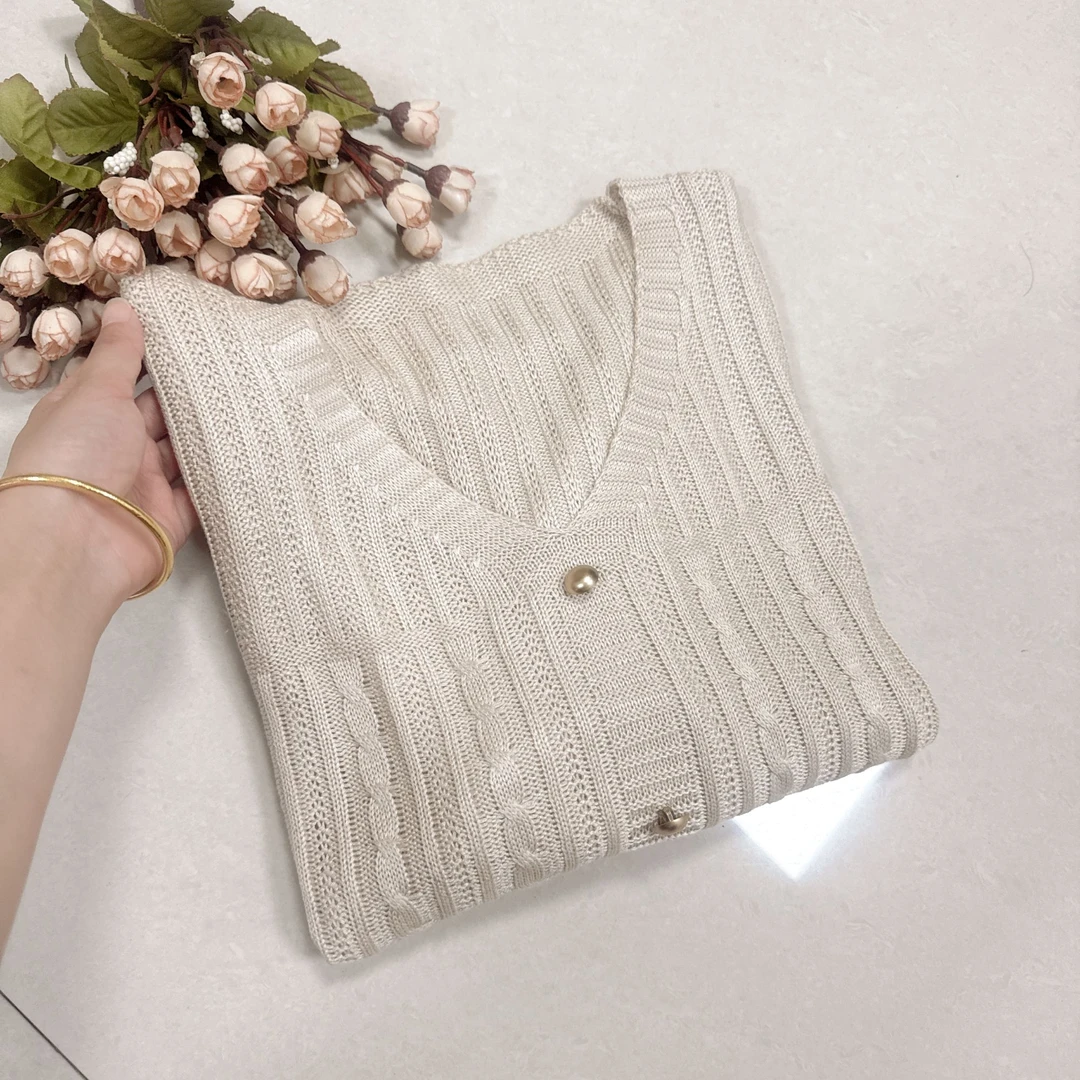 韩系V领复古麻花扣子秋季针织衫女夏长袖设计感宽松上衣早秋