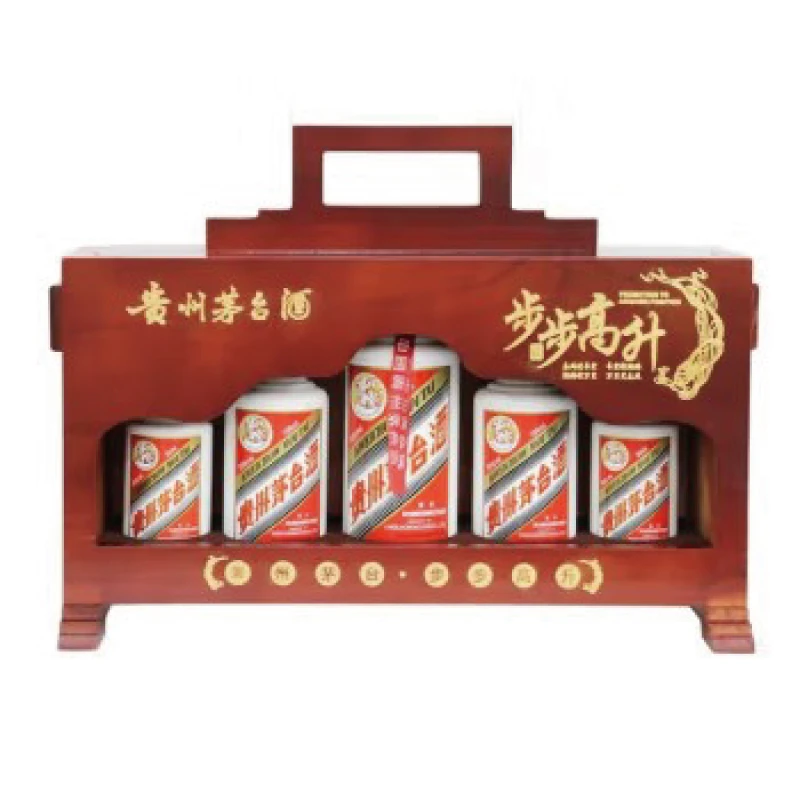 MOUTAI/茅台飞天茅台酱香型白酒步步高升礼盒 （木盒）53度