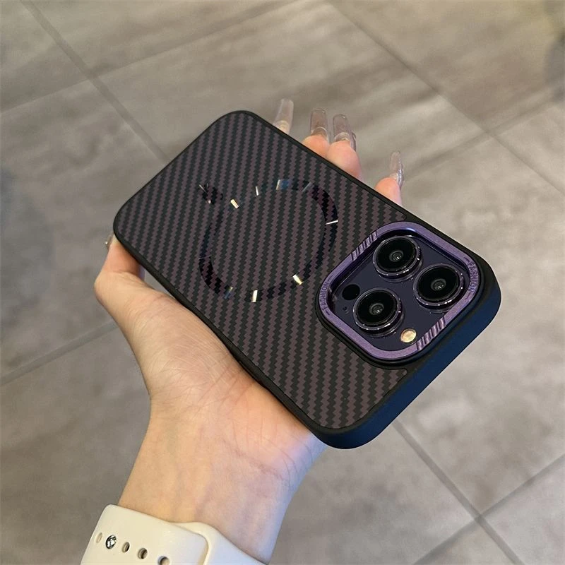 磁吸碳纤维纹苹果14手机壳iPhone14promax高级感13磨砂12金属镜圈