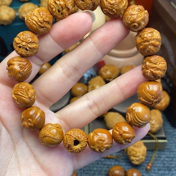 橄榄核核雕橄榄雕刻工艺手工雕刻