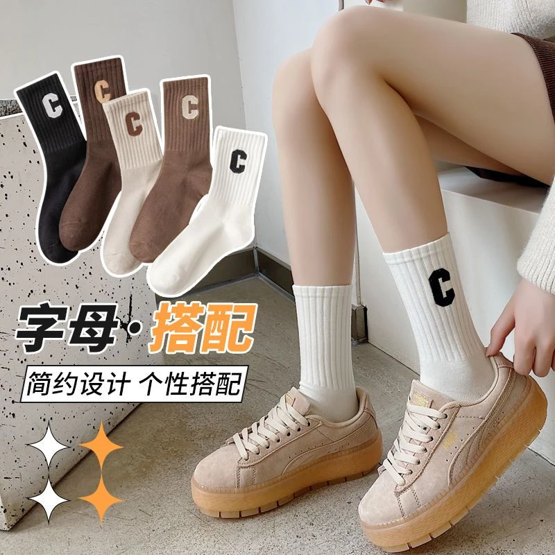 字母C运动袜子女秋冬季高筒刺绣jk网红潮流百搭运动袜ins潮中筒袜