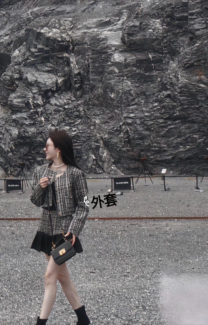 【磊磊分享】秋季上新复古千鸟格子金线编织设计感小香风外套#8813