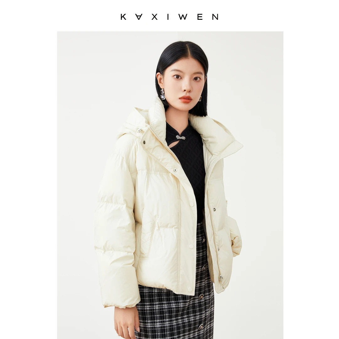 《金社长》D10AYS9604加厚白鸭绒高领保暖短款连帽羽绒服