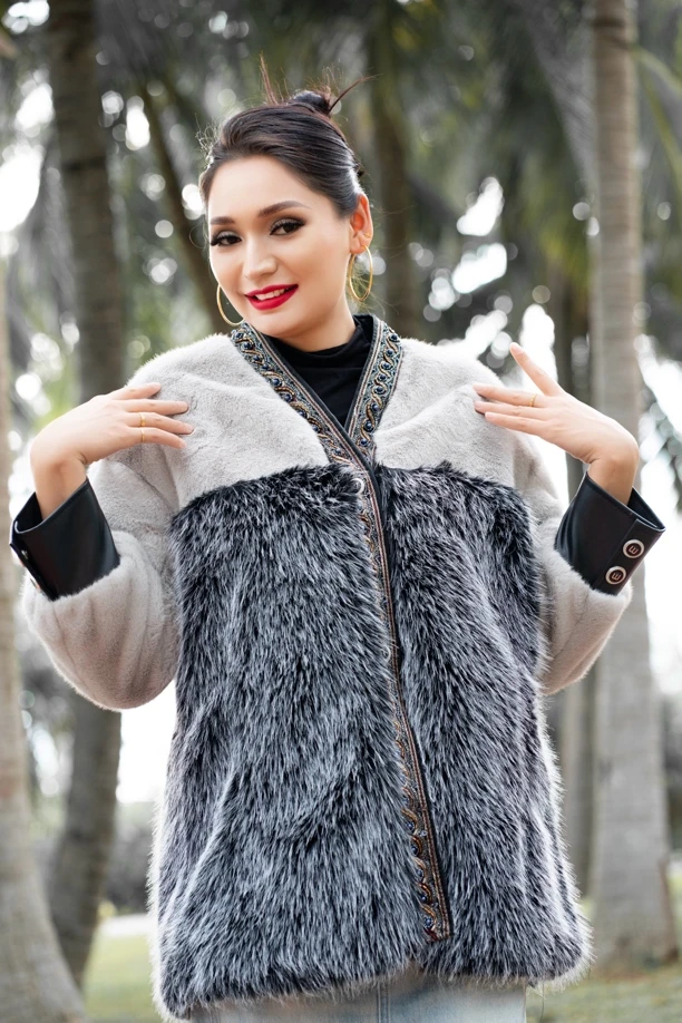 仿兔毛茸茸毛毛外套女仿皮草中长款西装领宽松冬季女大衣外套