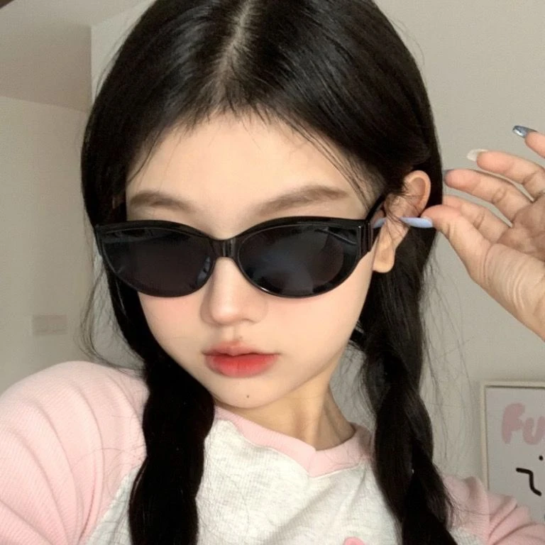欧美个性2023新款复古方圆脸猫眼gm墨镜街拍潮辣妹太阳眼镜女夏季