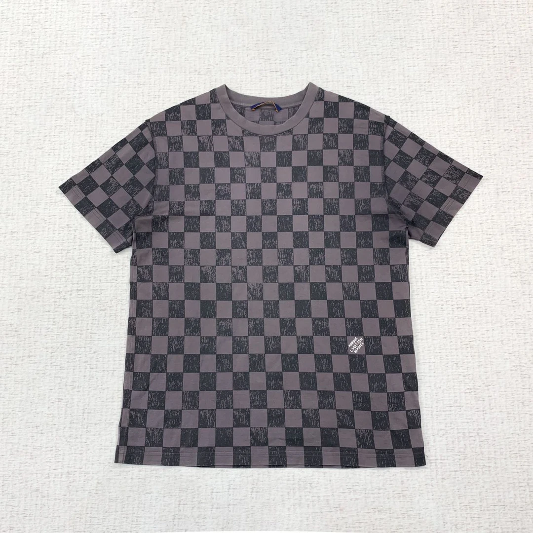 95新 LouisVuitton/路易威登 lv棋盘格休闲短袖T恤l码编码xb3107