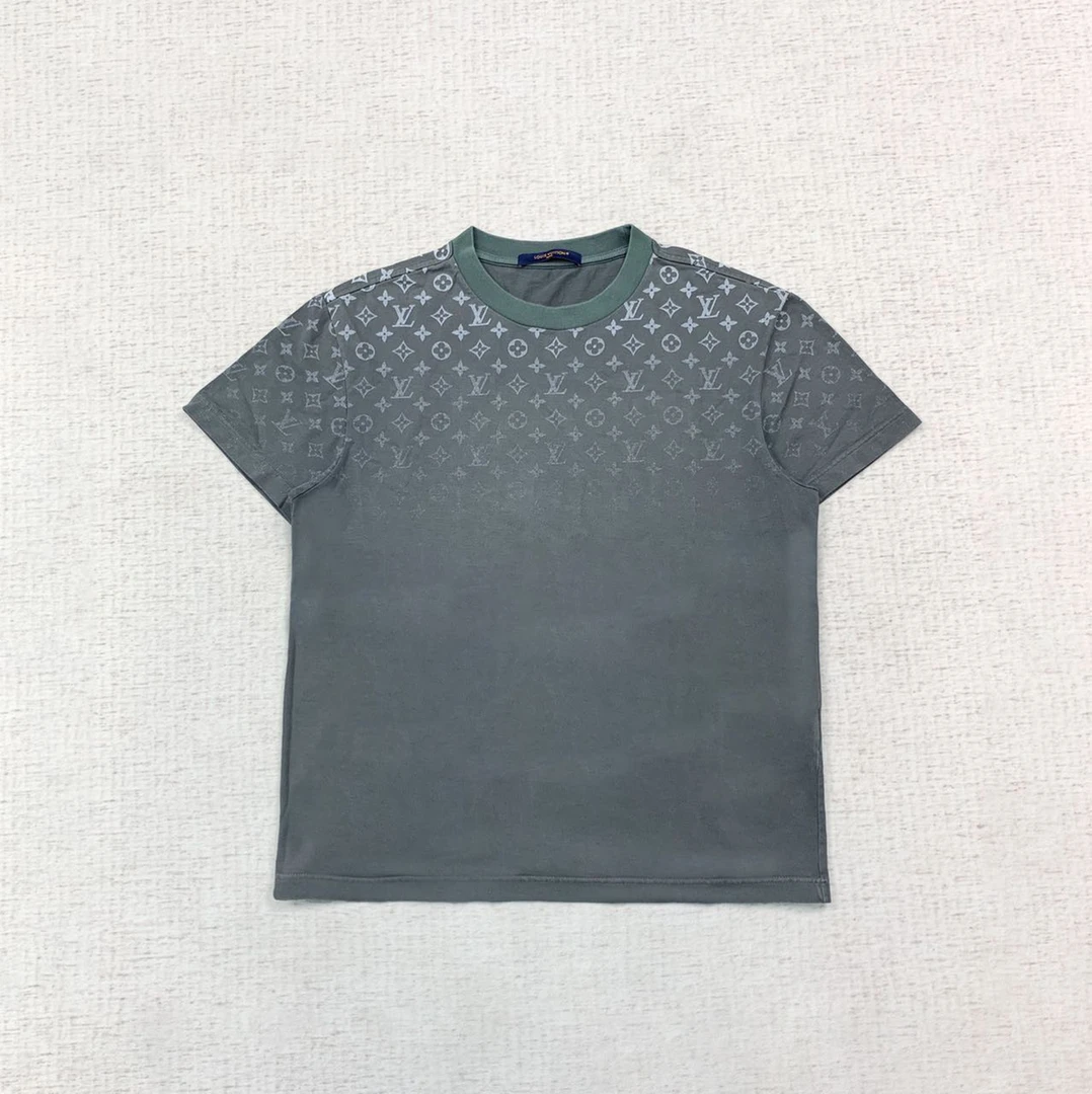 99新 LV LOUIS VUITTON lv 满印logo渐变百搭短袖s码编码xb6179