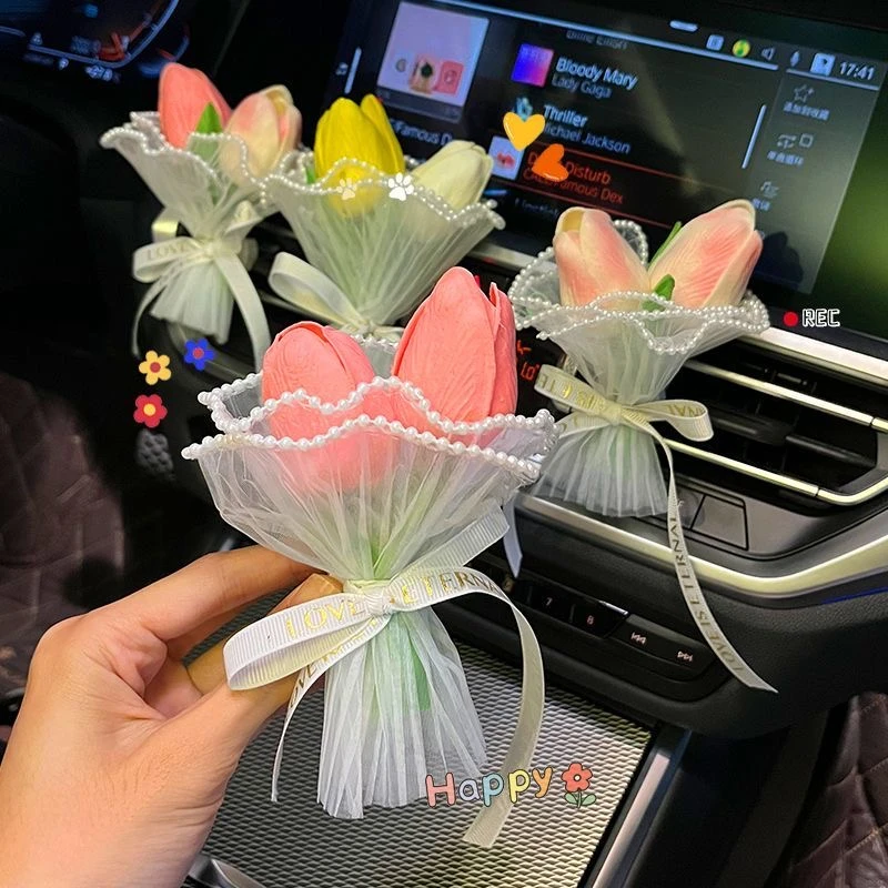 车载香薰汽车出风口香水创意汽车空调郁金香花束车内装饰空调摆件