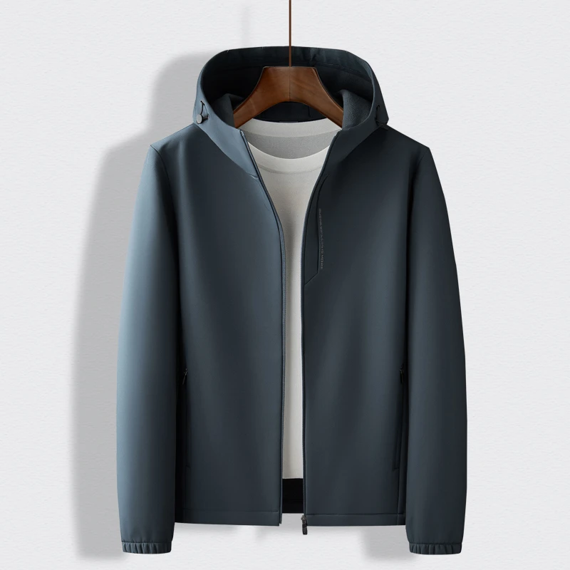 男士春秋季软壳冲锋衣连帽爸爸休闲外套中老年冬户外保暖防风夹克