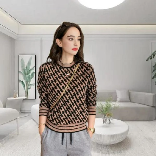 时尚提花针织衫秋冬新款字母宽松圆领打底长袖毛衣休闲百搭复古