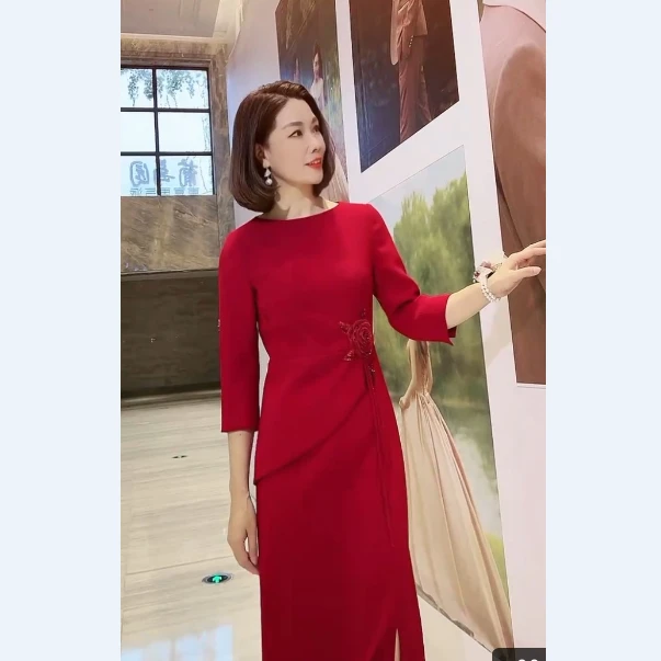 0020-喜妈妈连衣裙连衣裙时尚洋气秋季秋款气质高端女装修身礼服