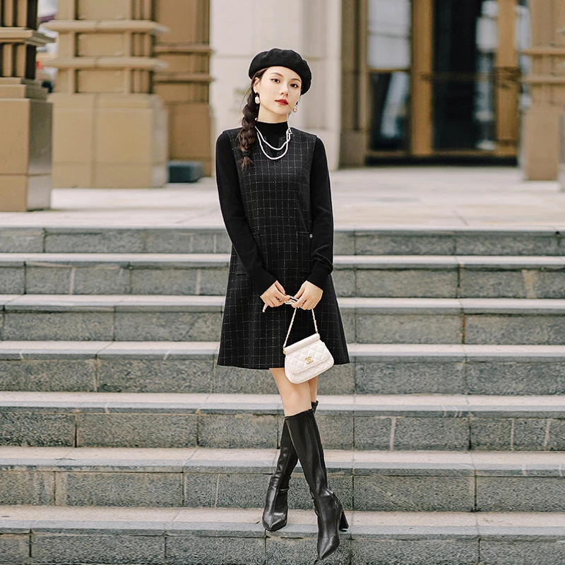 谭飞女作家背心裙少女感优雅减龄可穿四季简约大方文灵气