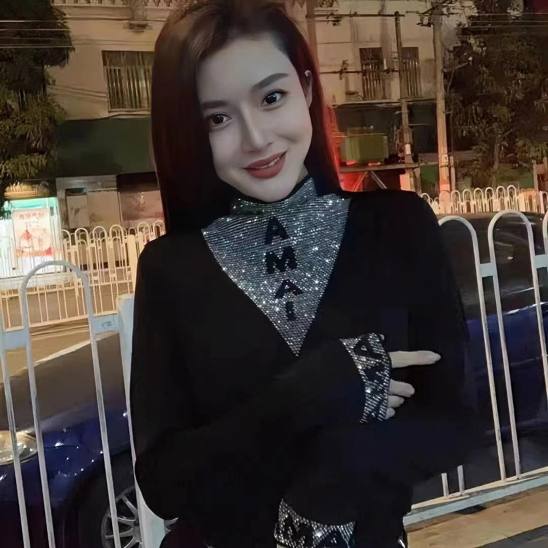 【粉丝专享】A912镶钻打底衫女新潮洋气烫钻小衫修身显瘦上衣女