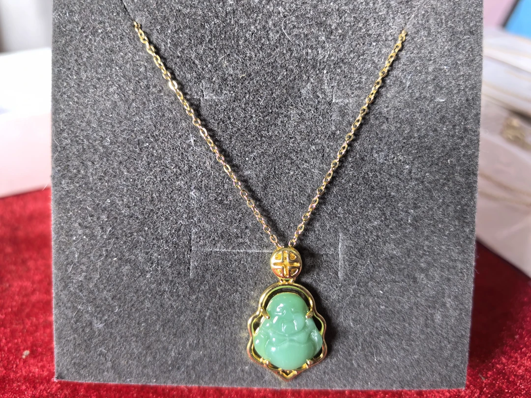 钨合金仿珍珠吊坠 弥勒佛项链系列绿色气质女锁骨链不掉色饰品