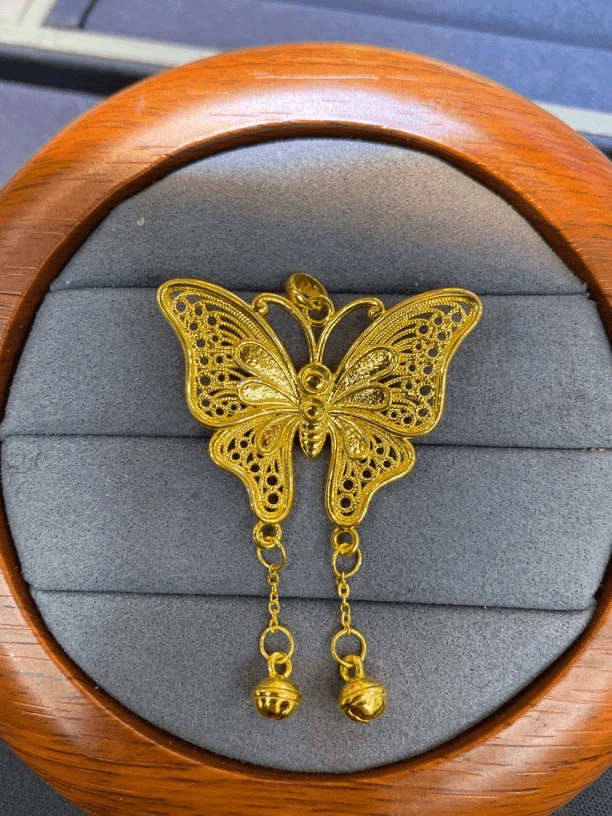 足金999蝴蝶吊坠