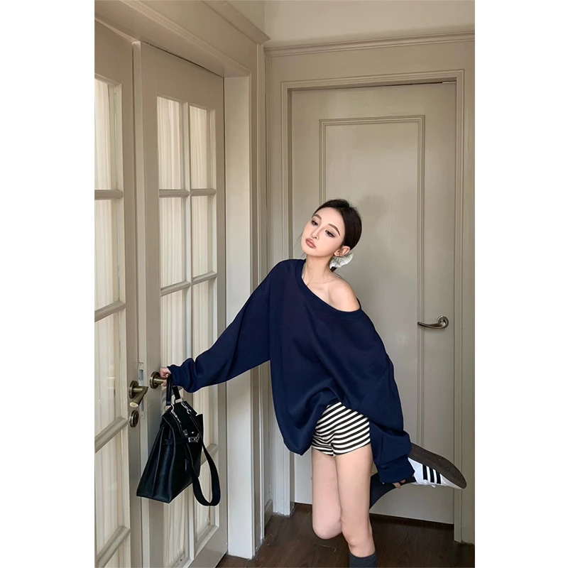 2024新款早秋时尚休闲小众设计感斜肩卫衣女装宽松休闲百搭上衣女