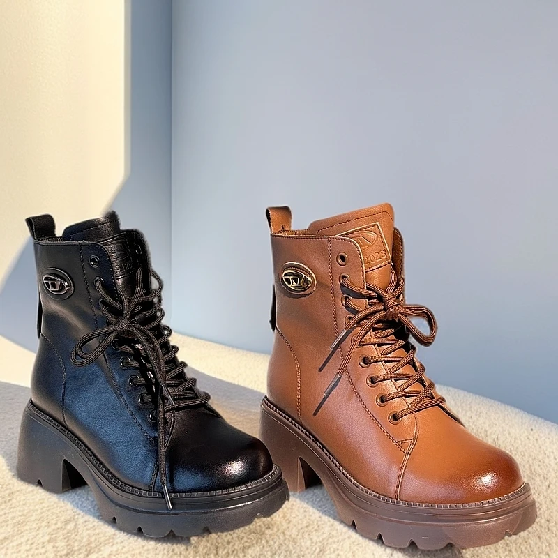 【新疆包邮】X880-259 真皮百搭秋冬厚底时尚马丁靴