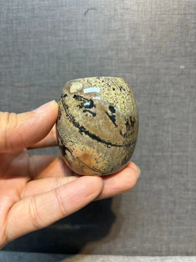 广西天然国画石奇石草花石花器