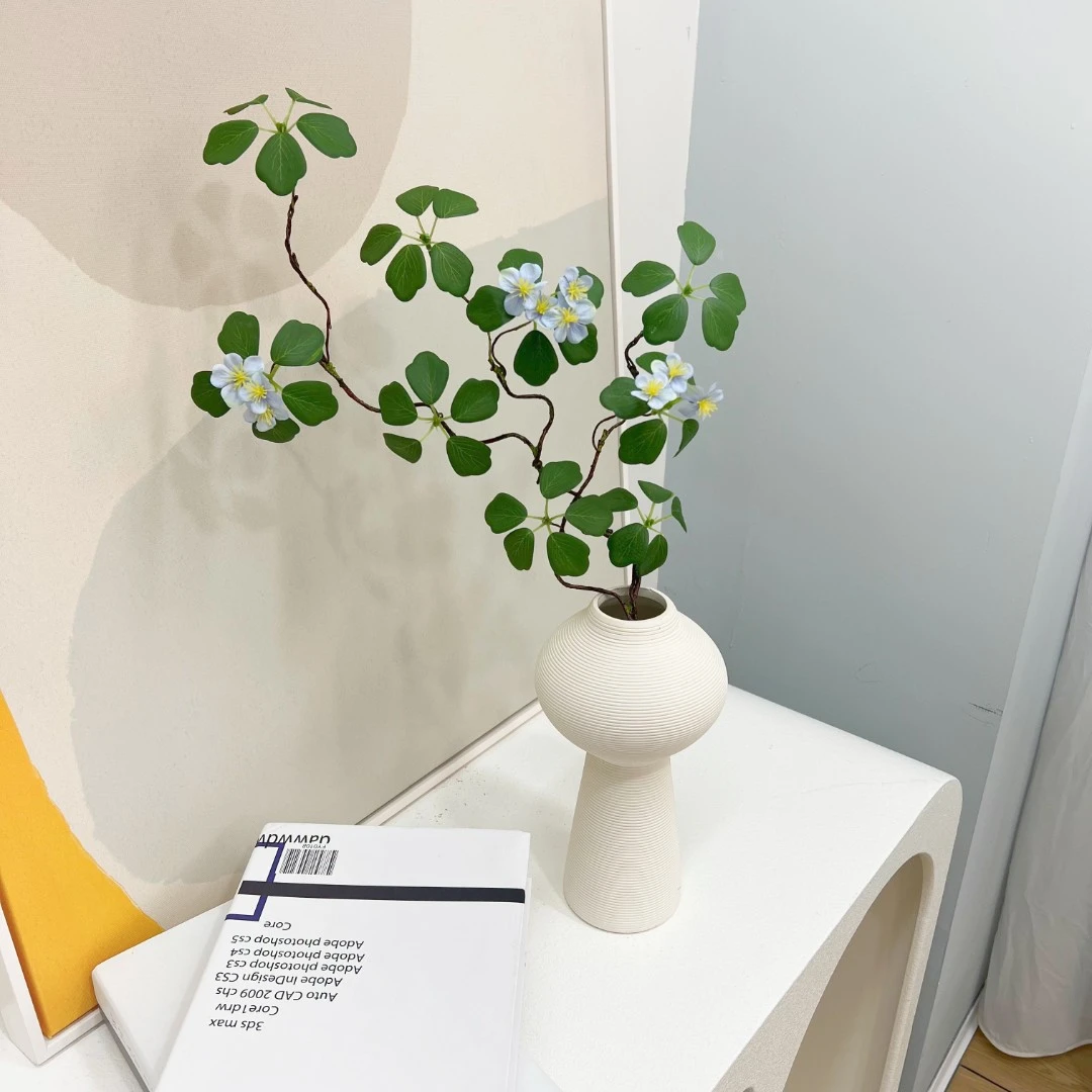 仿真绿植野蔷薇藤蔓花浅蓝色小花桌面摆件摄影道具