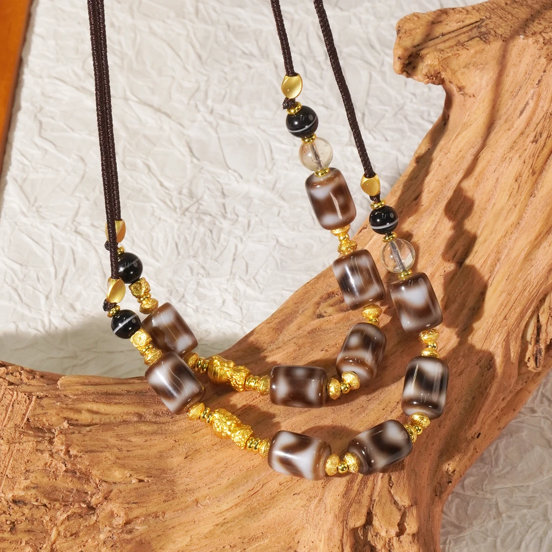 天然玛瑙虎牙壇城三眼桶珠设计款锁骨链(多样性发货，发其一)