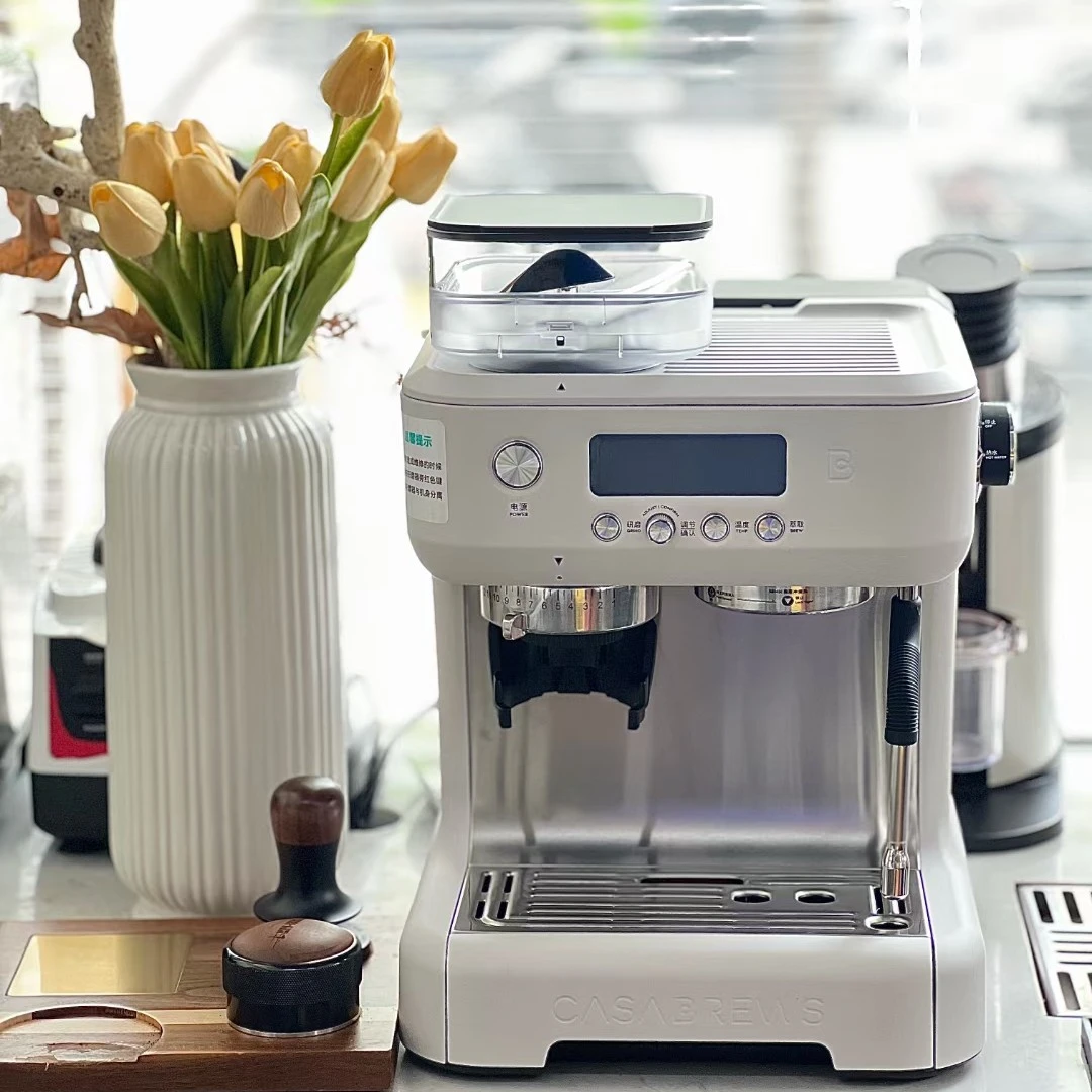 美国Casabrews/咖佰士家用半自动咖啡机研磨萃取奶泡一体