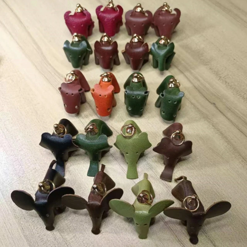 真皮挂件皮料颜色随机发真皮饰品潮流时尚牛皮羊皮马皮个性手环帅