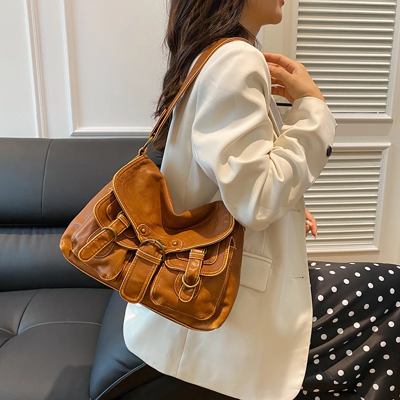 复古感邮差包包学院风水洗皮大包斜挎包大容量休闲时尚百搭斜挎包