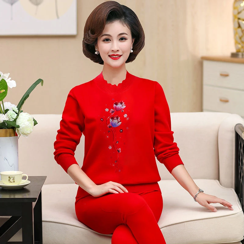 本命年兔年大红色保暖内衣女加绒加厚套装中老年妈妈老人保暖衣冬