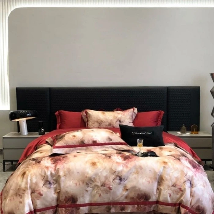 【懒人猫家纺】西棠-红 2024新款高端时尚匹马棉数码印花系列四件套