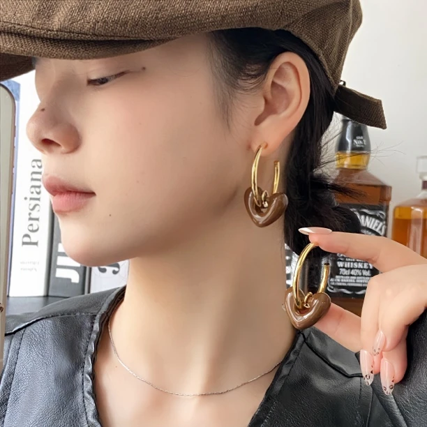 初秋新品轻奢高级感爱心耳钉耳环E1102