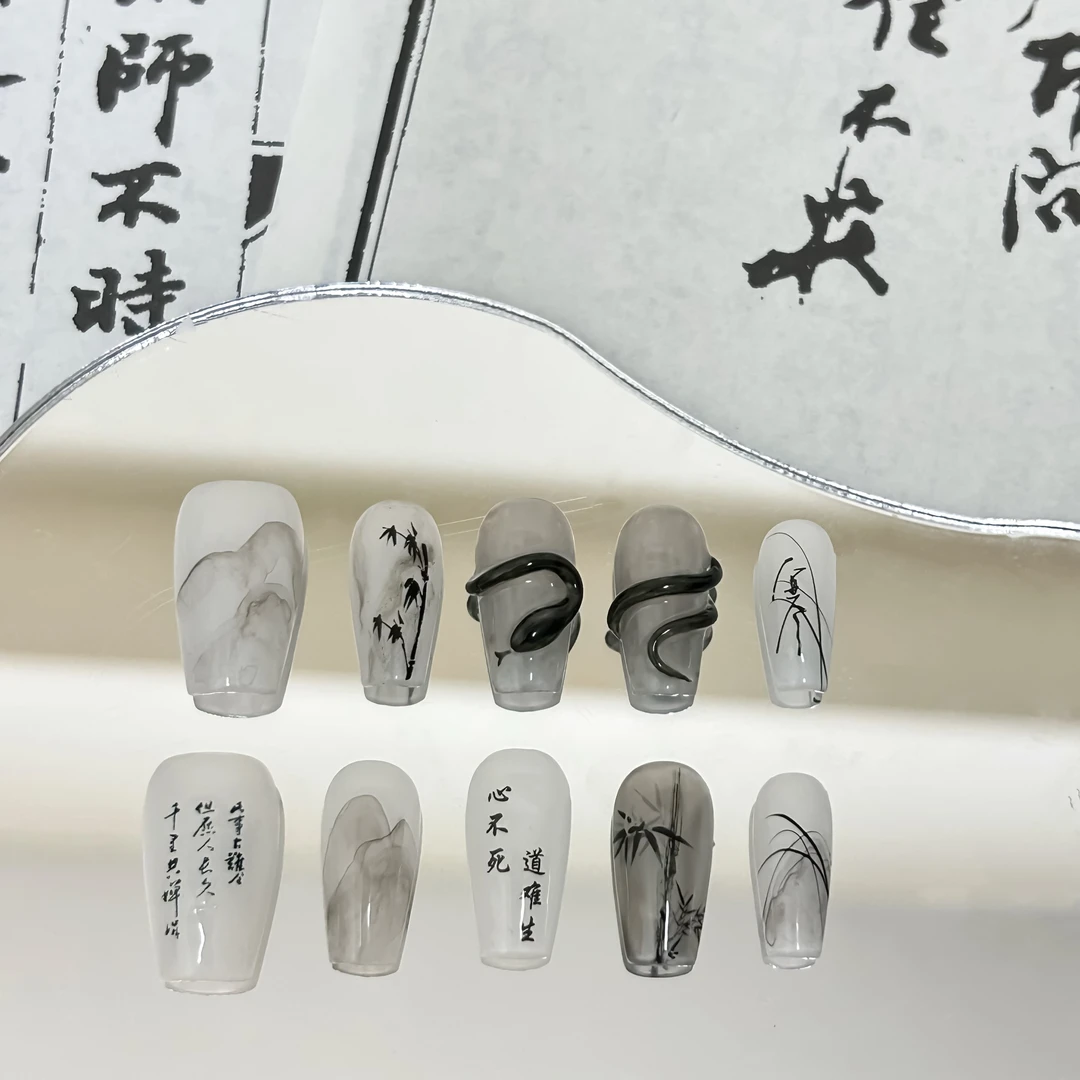 【清墨】眠羊推荐新中式纯手工穿戴甲立体小蛇形短款中国风定制美甲