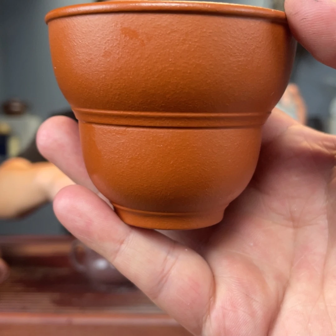 紫砂茶壶原矿红色