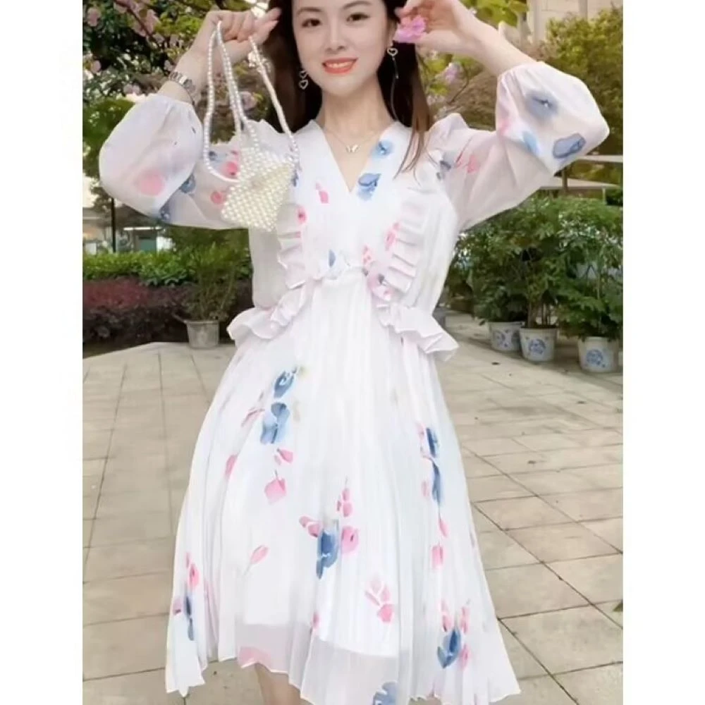 千语栀【香雪海】印花V领雪纺连衣裙浪漫小众褶皱显瘦温柔风连衣裙