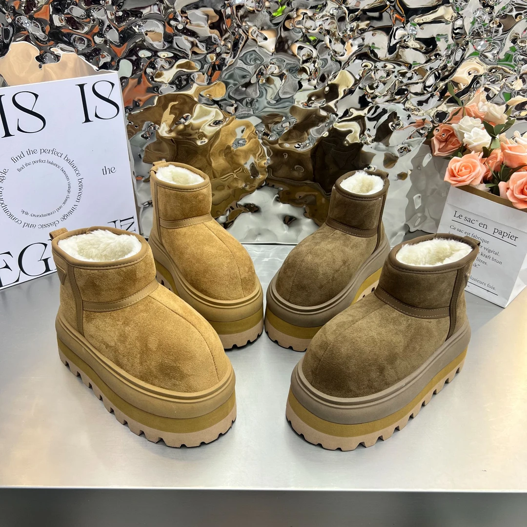 新款雪地靴时尚百搭休闲厚底加绒保暖冬季加厚短筒雪地棉秋冬