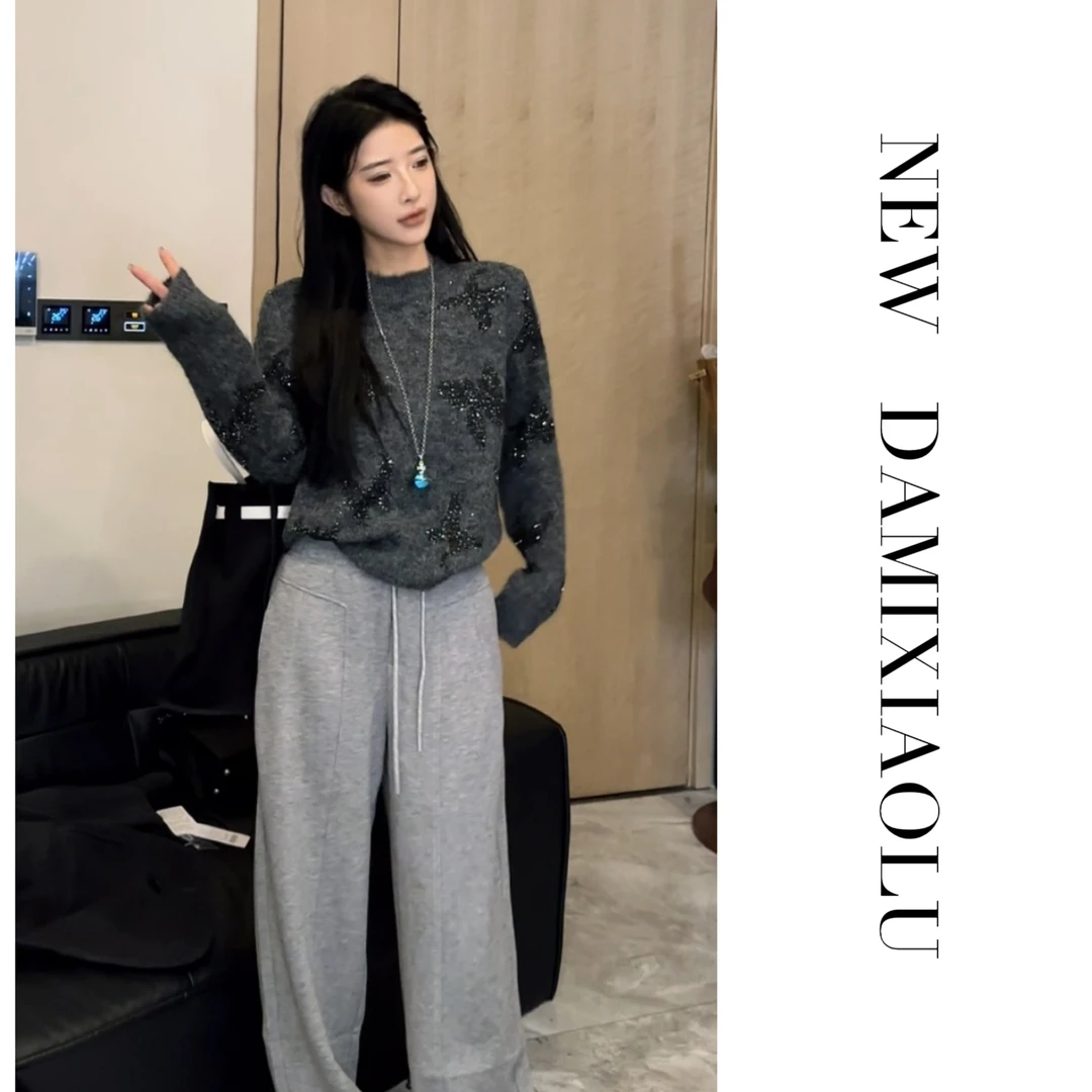 【大米和小鹿】秋冬重工蝴蝶亮片宽松慵懒高级感套头针织上衣S1678