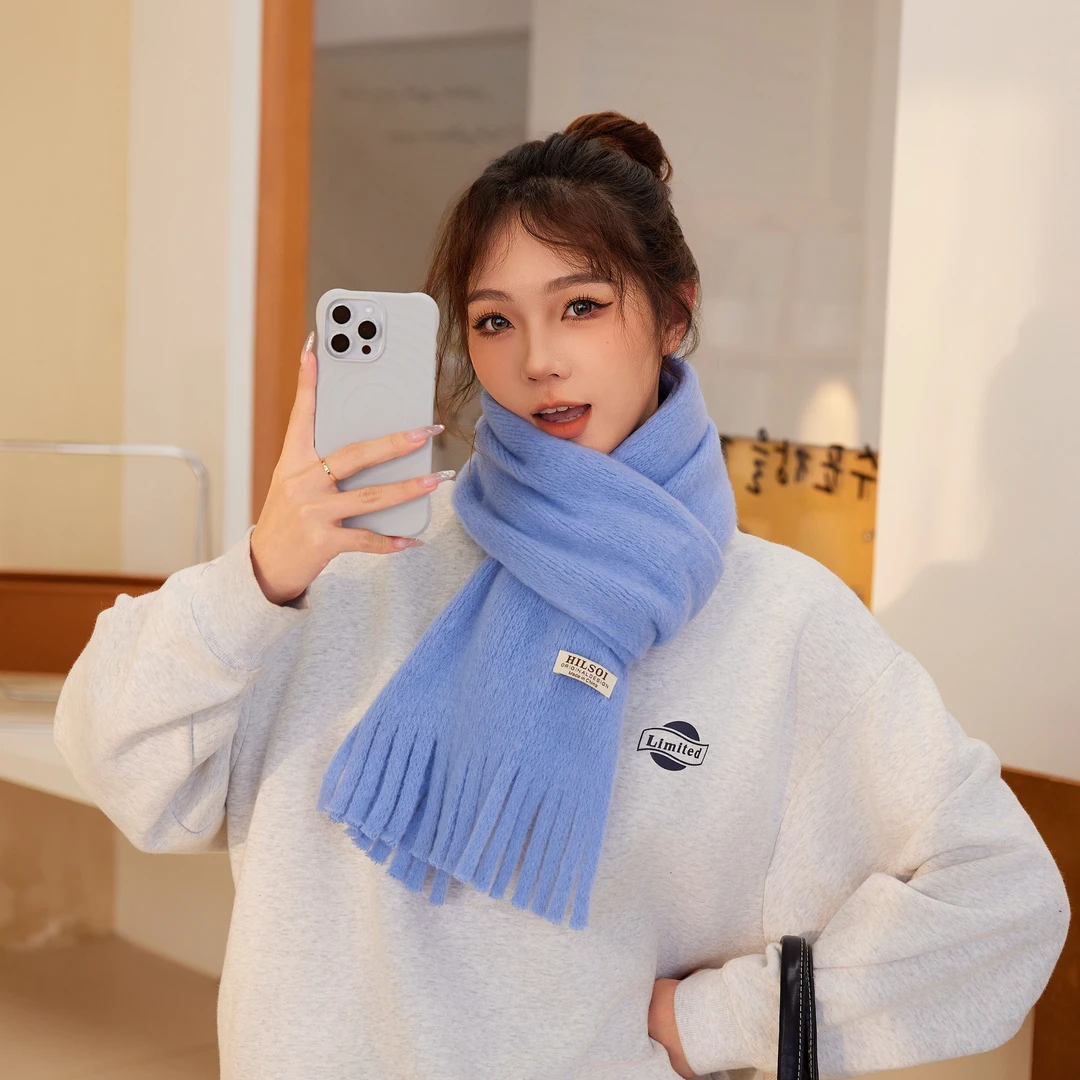 新款秋冬围巾女士高级感纯色流苏针织披肩韩版百搭保暖加厚围脖