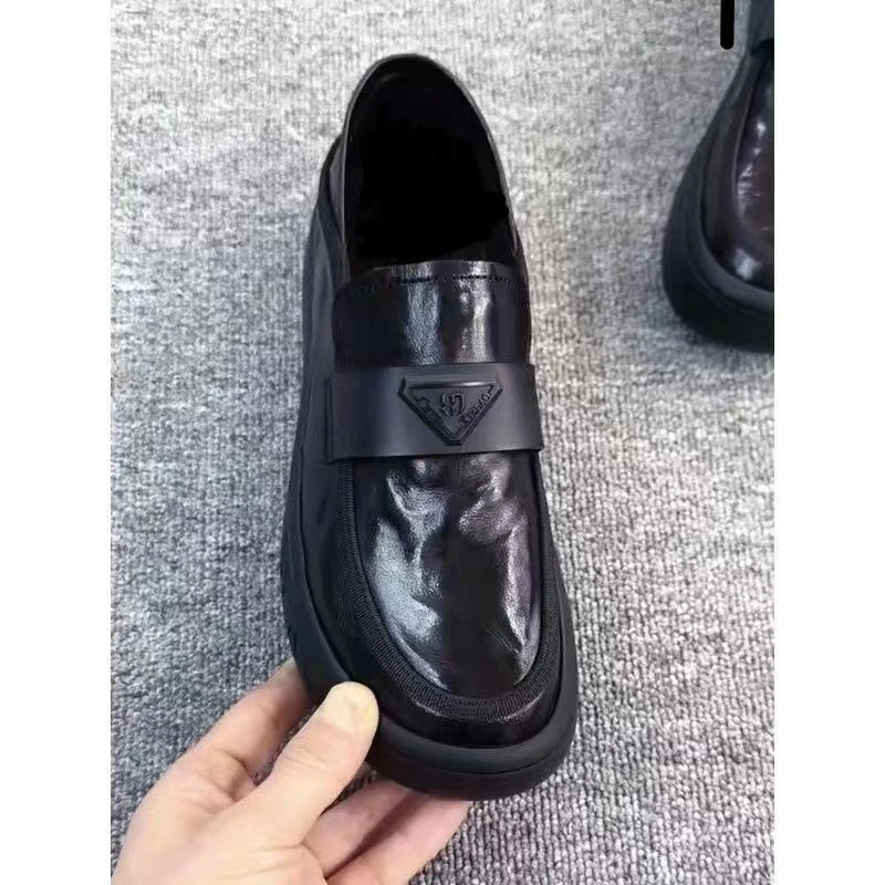 男士2025真牛皮新款时尚百搭舒适软底软面一脚蹬豆豆鞋男鞋子