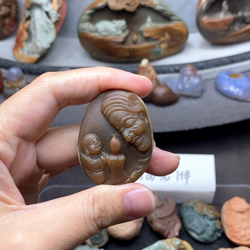 【闪购商品】定制石英质玉吊坠未镶嵌