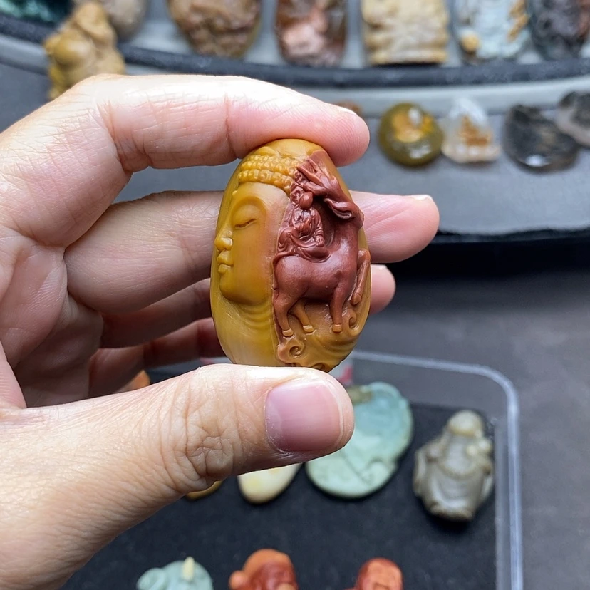 【闪购商品】定制石英质玉吊坠未镶嵌
