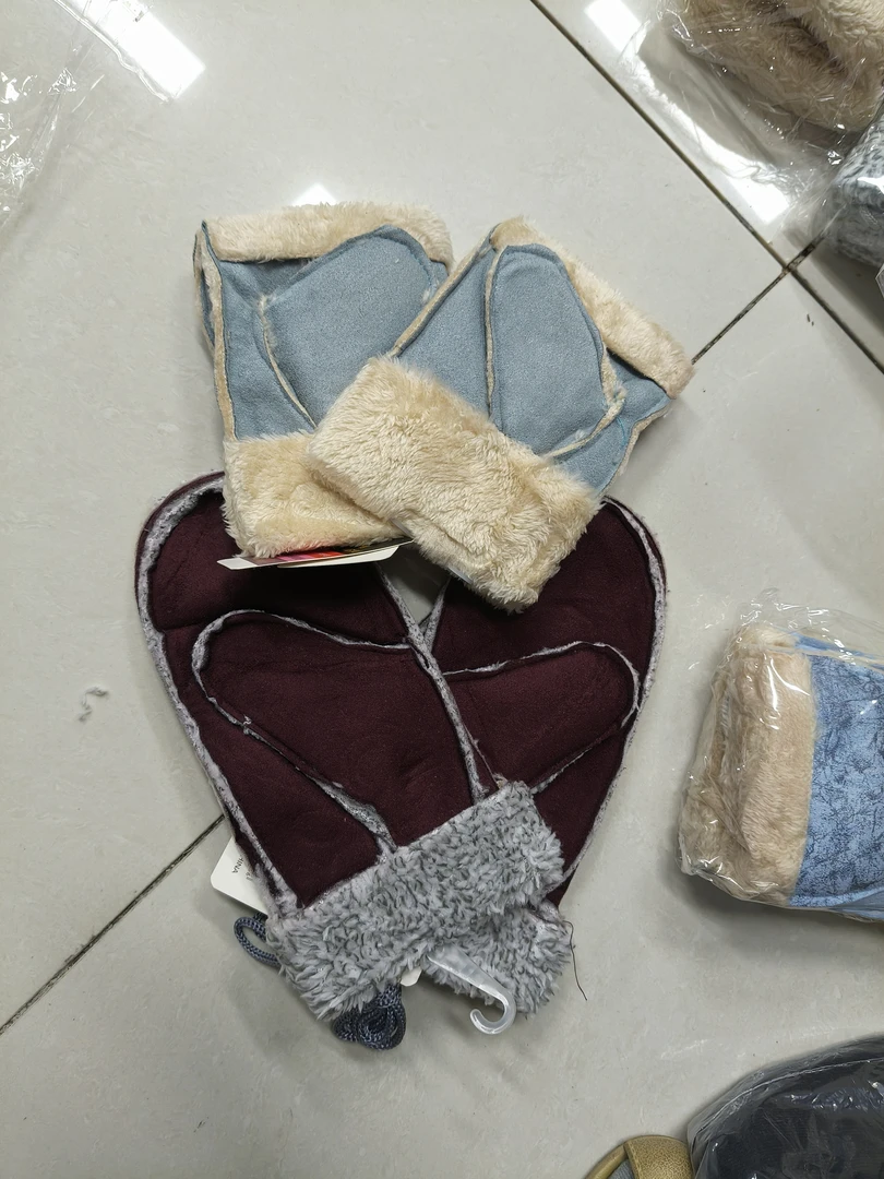 手套款式颜色不分