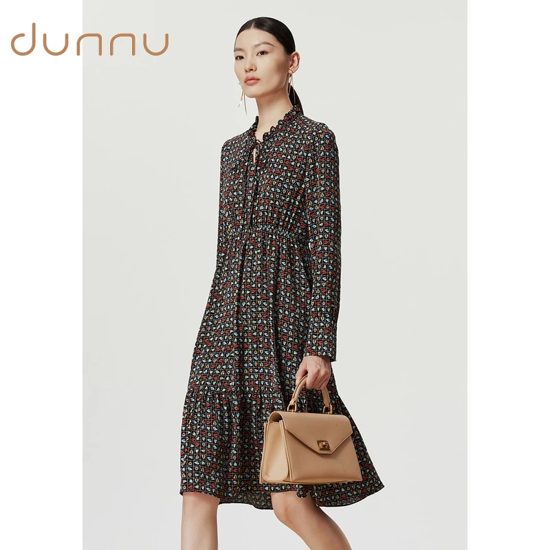 dunnu春季优雅淑女碎花气质秋冬复古连衣裙裙子8S352103