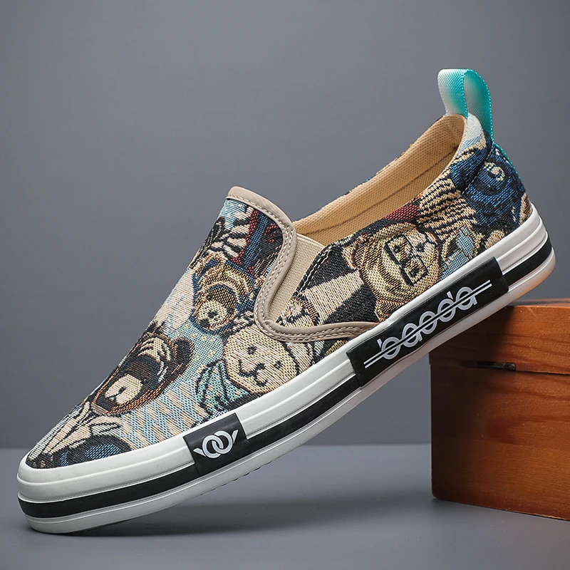 男鞋帆布鞋休闲潮流时尚一脚蹬男士男款布鞋小熊印花板鞋软底舒适