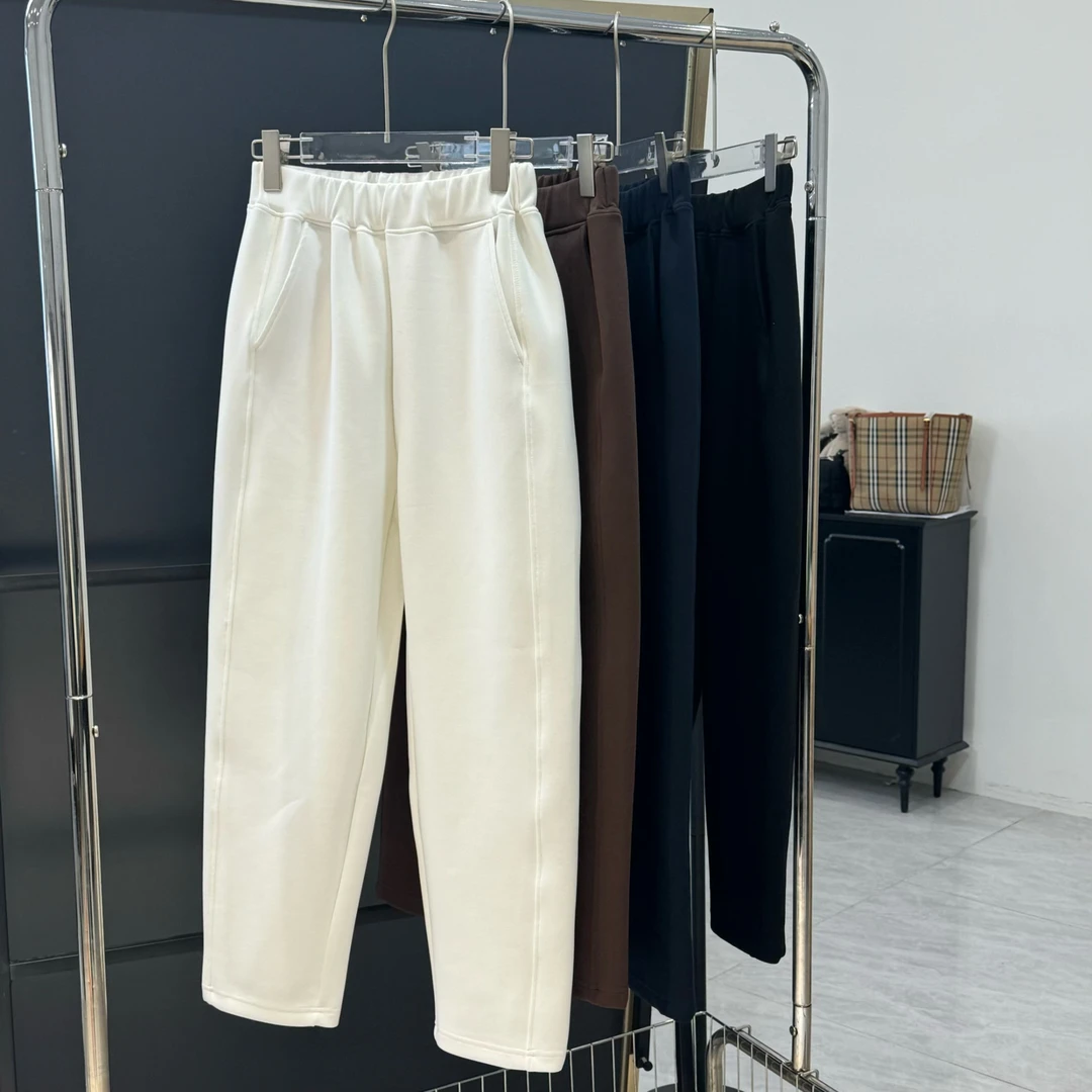 简约空气层萝卜裤显瘦哈伦裤时尚