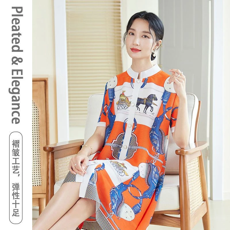 印花裙子女夏季短袖开衫大码法式连衣裙新款妈妈装宽松褶皱开衫裙