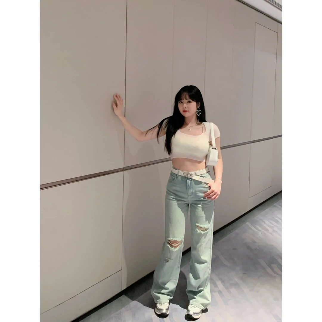 清清【海派甜心】纯欲辣妹渐变针织短上衣+破洞牛仔裤 1182M1189M